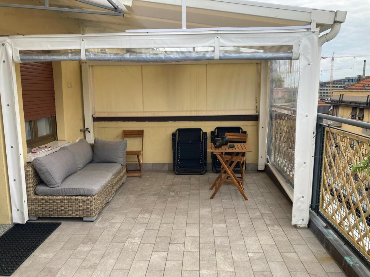 Monolocale Con Ampio Terrazzo Apartamento